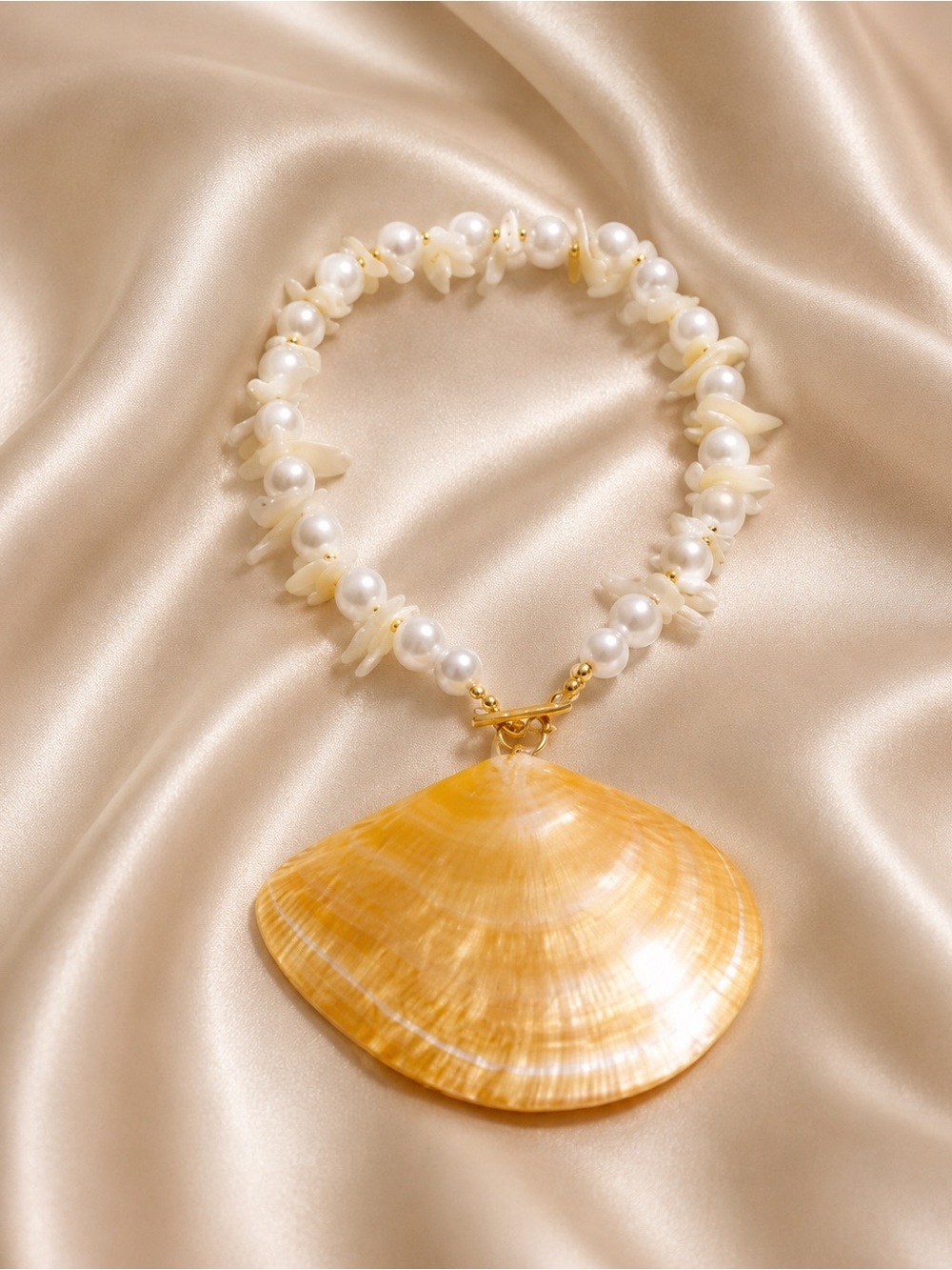 Ocean Muse Coastal Mother of Pearl Necklace